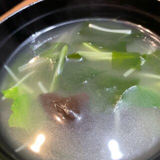 キクラゲ・水菜・小松菜の中華スープ